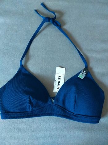 Haut de bikini bleu texturé – Etam Le Bain – Neuf avec étiquette – Taille FR 40