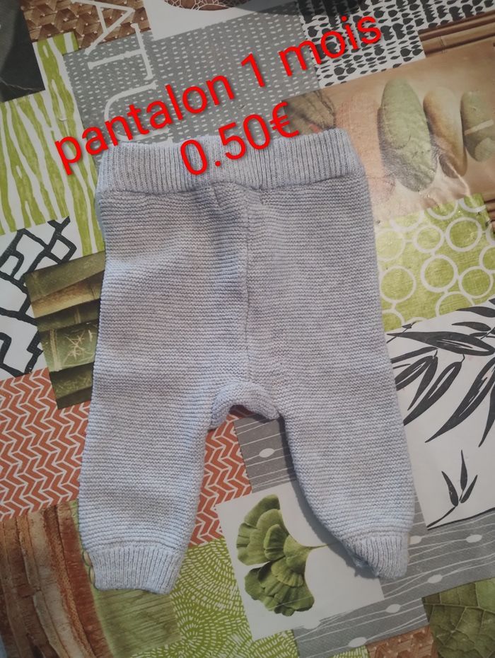 Pantalons 1 mois - photo numéro 3