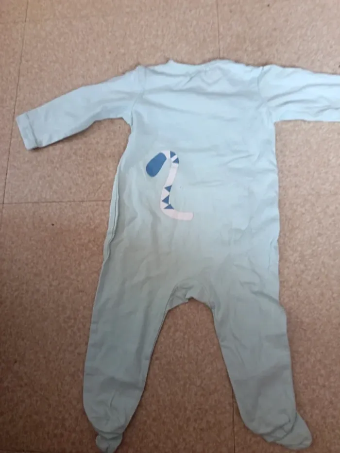 Pyjama léger 6 mois - photo numéro 2