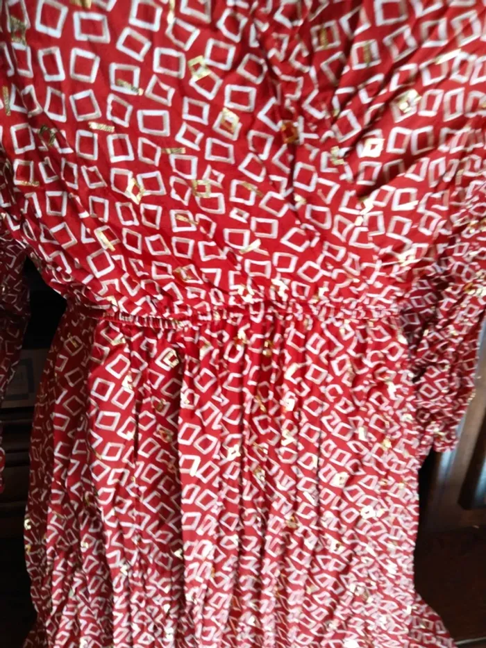 Magnifique robe longue avec dorures femme taille L/XL 40 42 - photo numéro 3