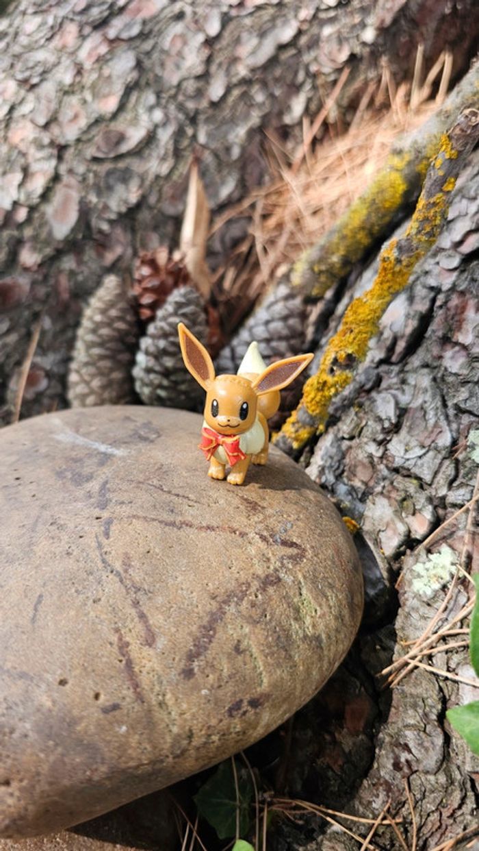 Super figurine Pokemon Nintendo Évoli - photo numéro 2