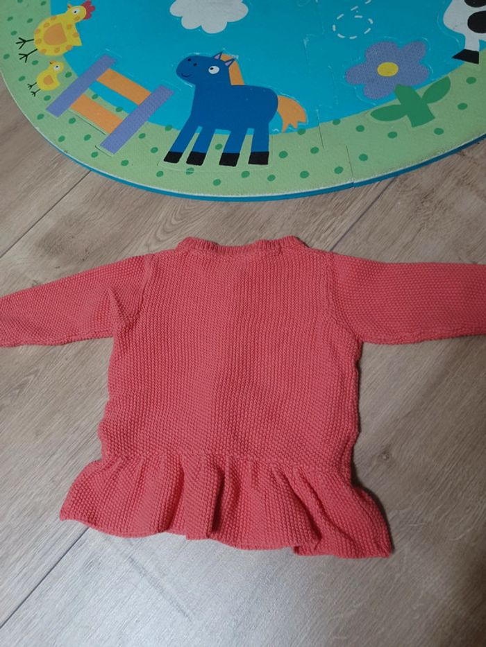 Gillet fille 6mois - photo numéro 2