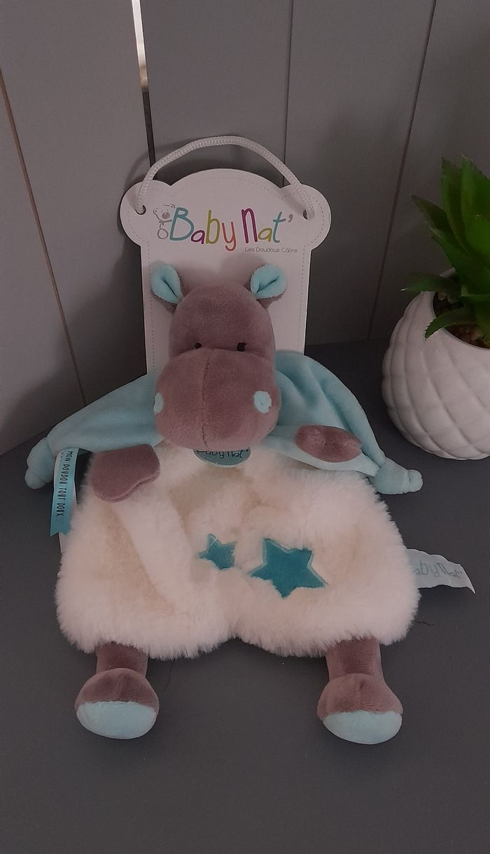 Hippo Bazile baby nat