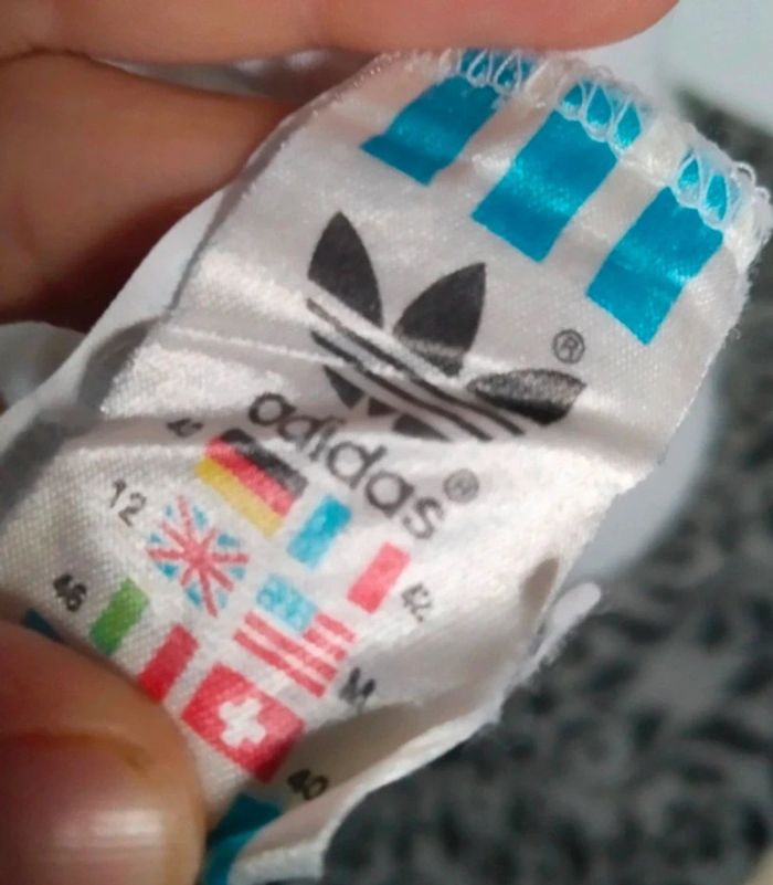 T-shirt vintage Adidas femme taille 42 - photo numéro 11