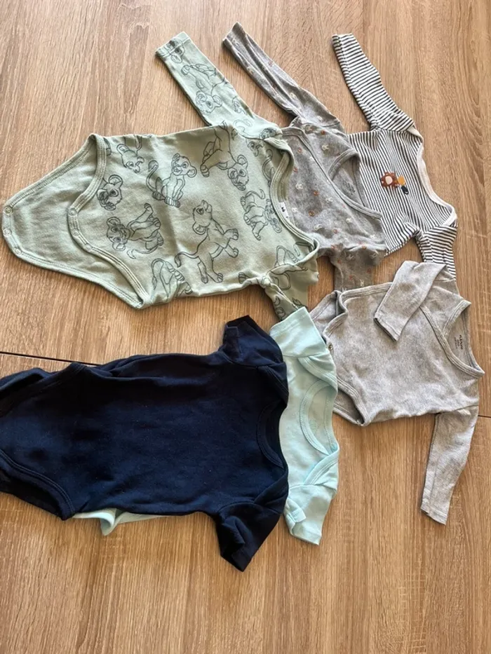 Lot de 6 bodies - photo numéro 6