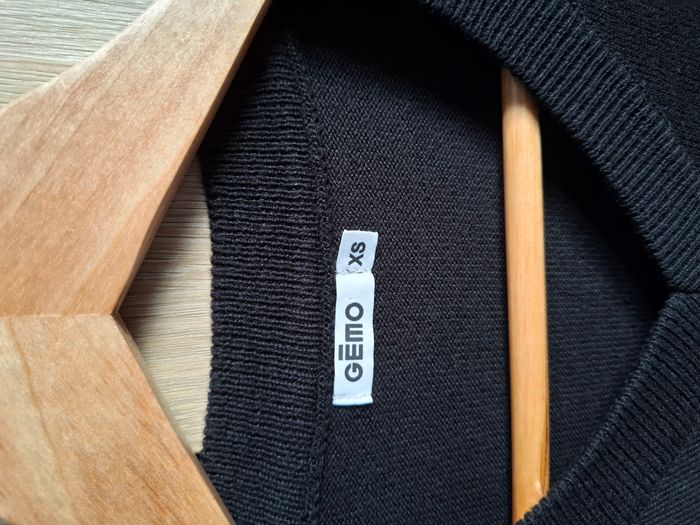 Pull col V homme, Gémo, taille XS - photo numéro 2