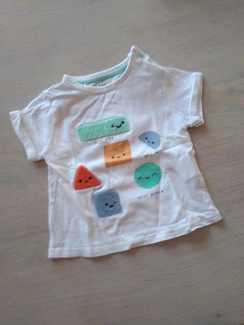 Tee-shirt blanc formes géométriques 9 mois