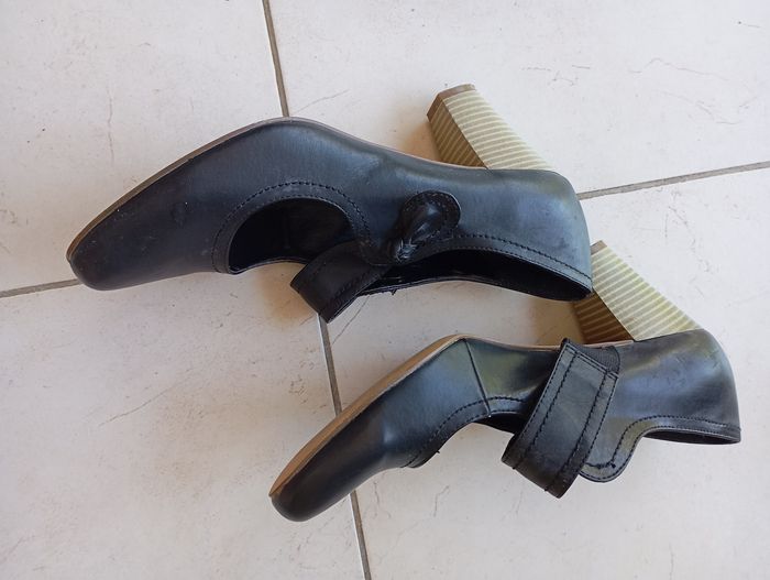 Chaussure escarpin taille 41 très bon état - photo numéro 3
