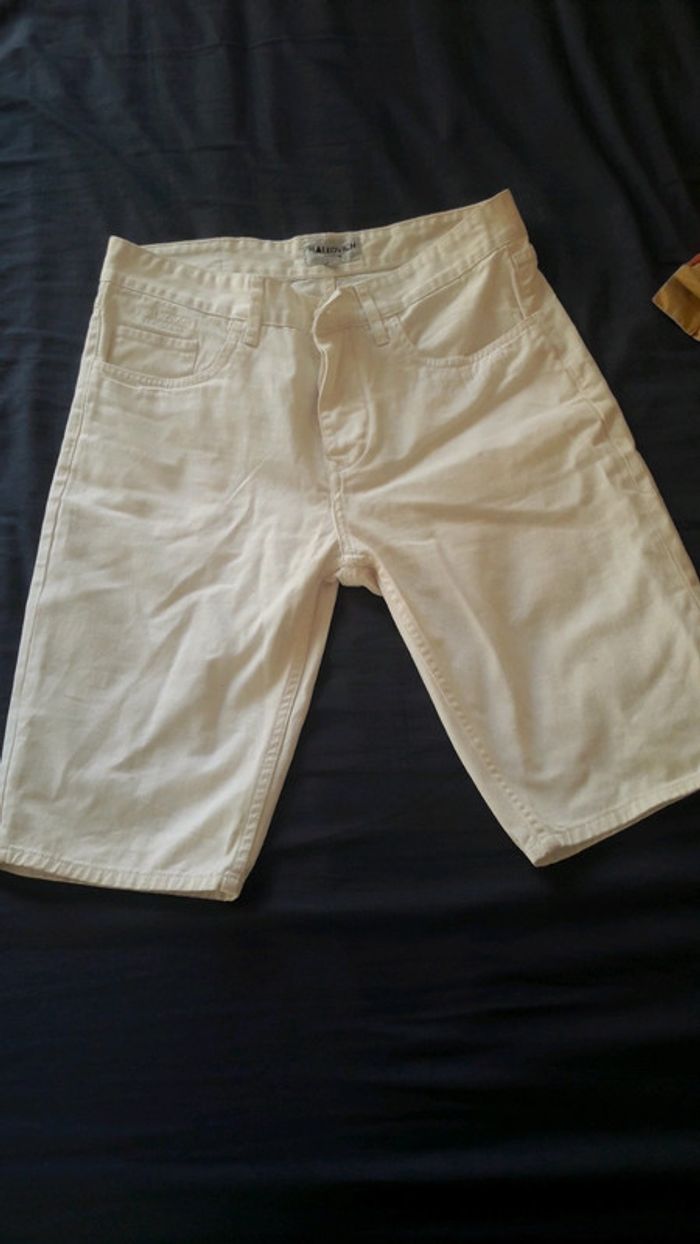 Short beige