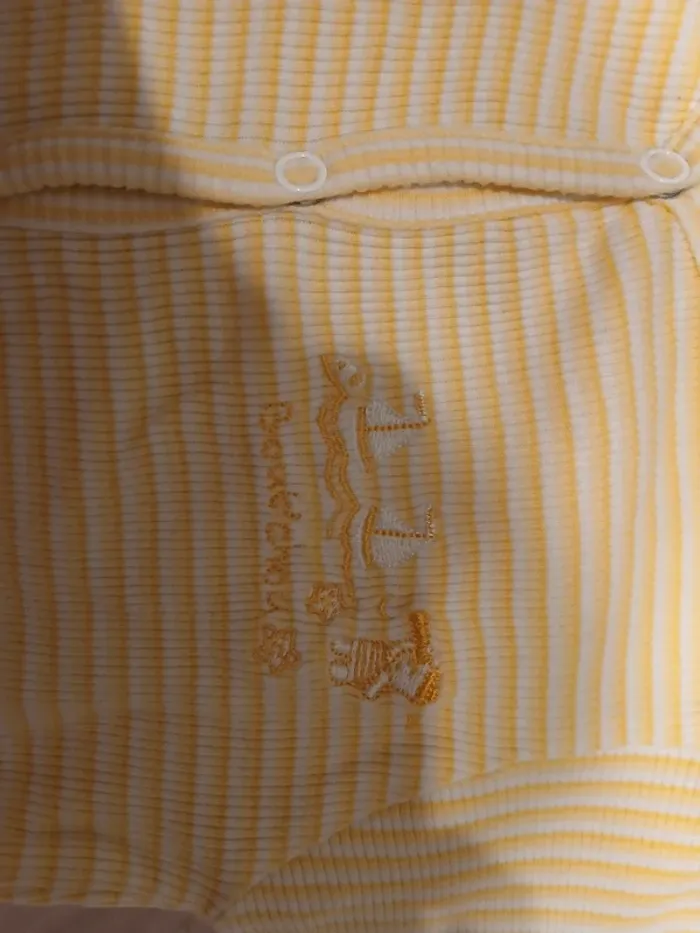 Pyjama 6 mois - photo numéro 5