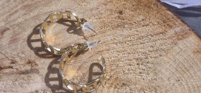 Boucles d’oreilles créoles moyennes maillons farandole acier inoxydable or - photo numéro 3