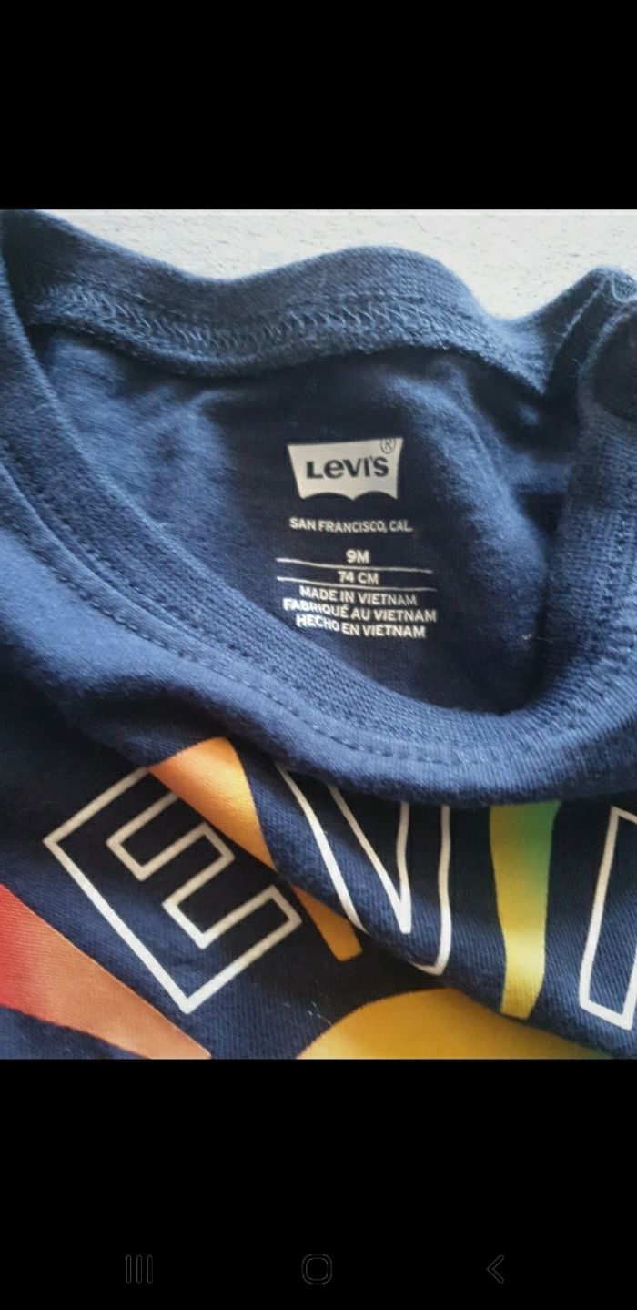T-shirt bébé levis 9 mois - photo numéro 3