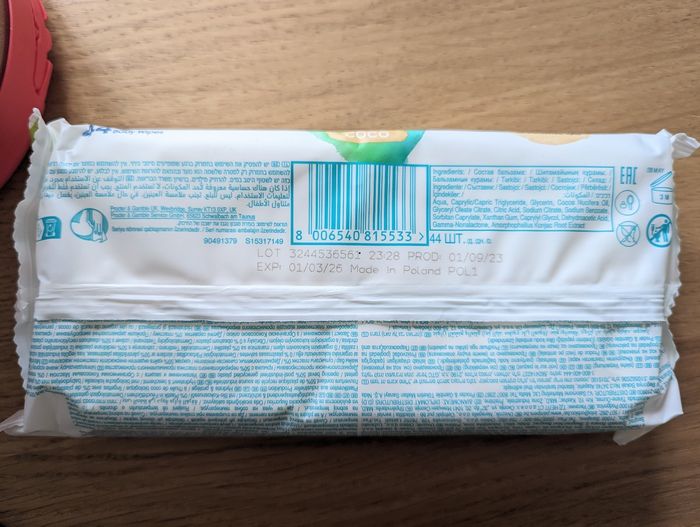 Lot babybio lait primea & Pampers coco - photo numéro 10