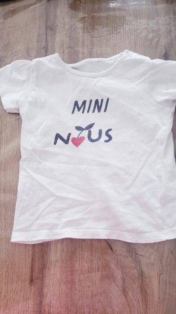 Vend t shirt 24 mois fille