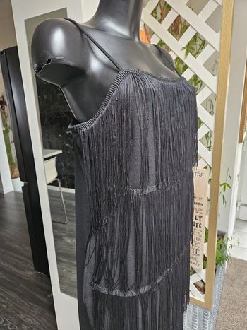 Robe à franges noir taille XL