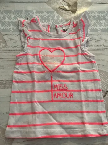 Tee shirt
