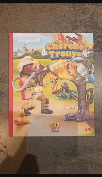 Livre cherche et trouve Playmobil Les métiers