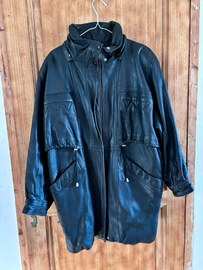 Cuir - par-dessus