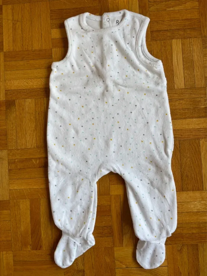 Ensemble pyjama + veste R mini 9 mois neuf - photo numéro 5