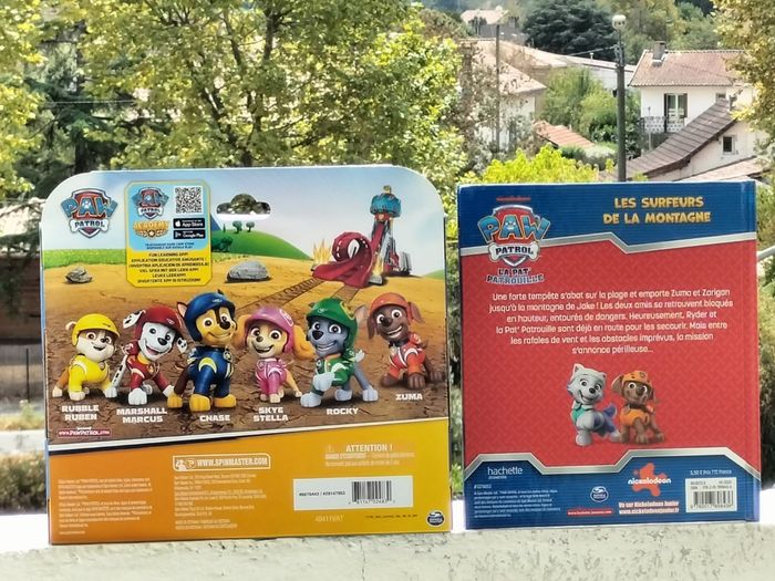 Pat patrouille Mini figurines rescue livre les surfeurs de la montagne - photo numéro 3