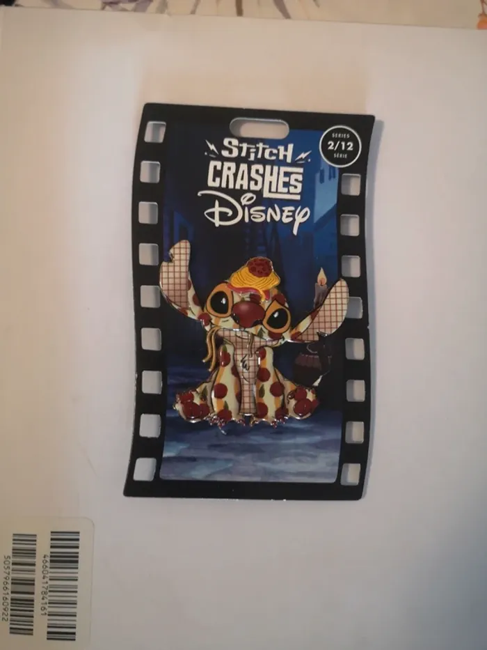Pin's stitch crashes la belle et le clochard