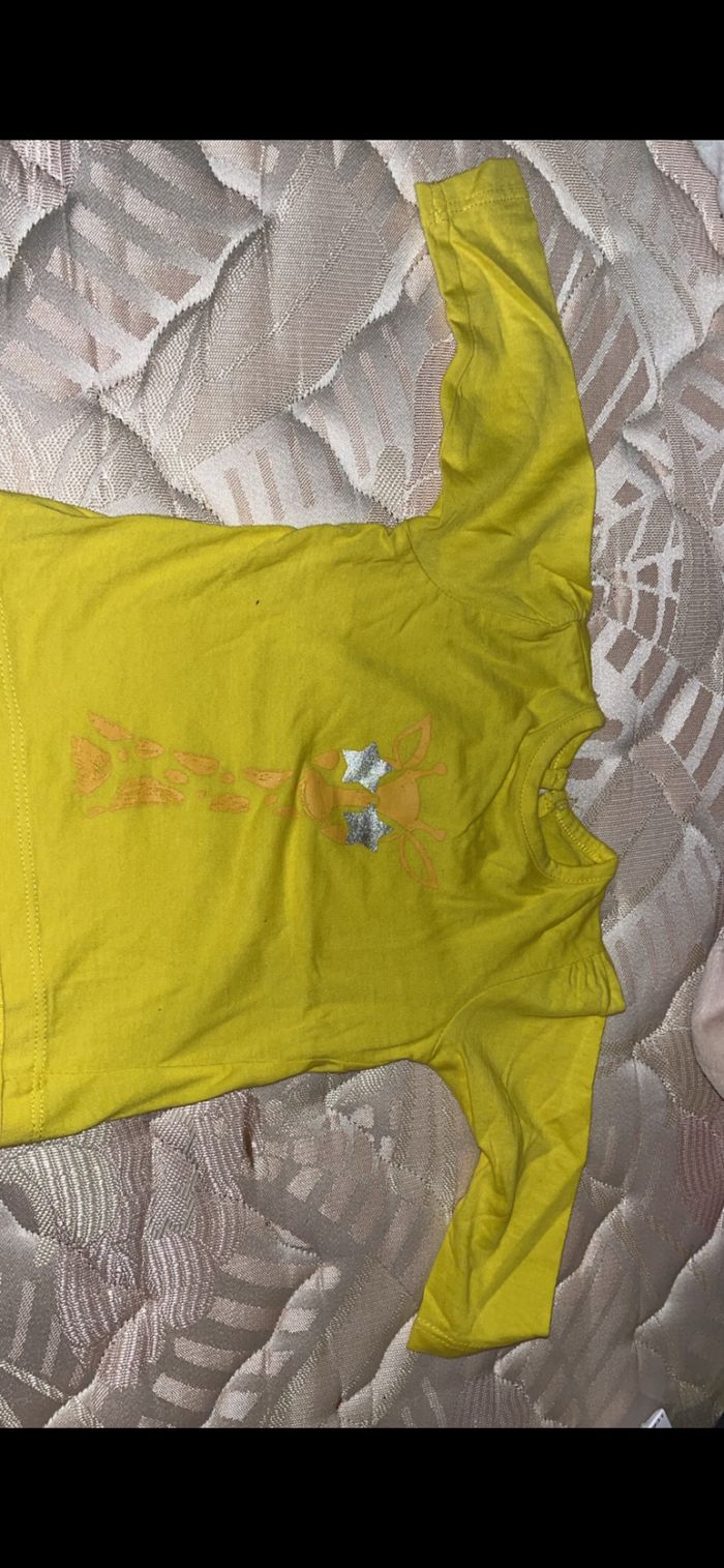 Lot tee shirt et sous pull - photo numéro 4