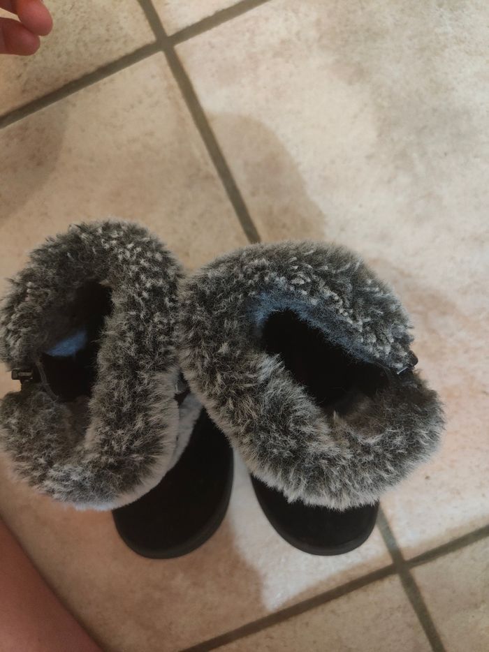 Bottine fille en parfait état taille 21 - photo numéro 6