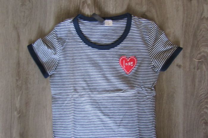 TEE SHIRT MC MARINE RAYÉ BLANC "H&M" - TAILLE XS - n°01 - photo numéro 2