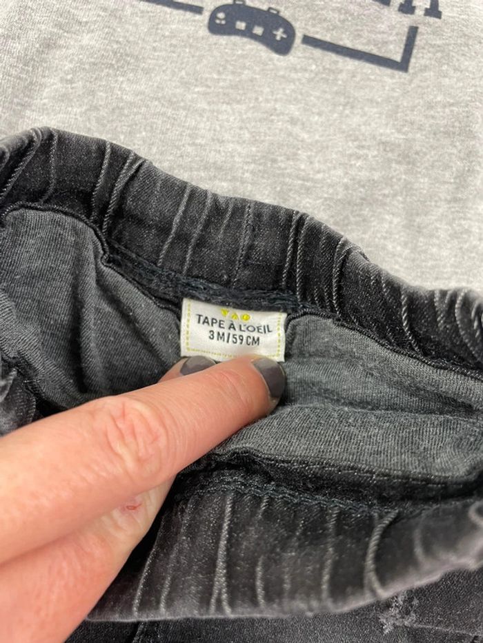 Tenue bébé garçon 3 mois jeans + sweat - photo numéro 3