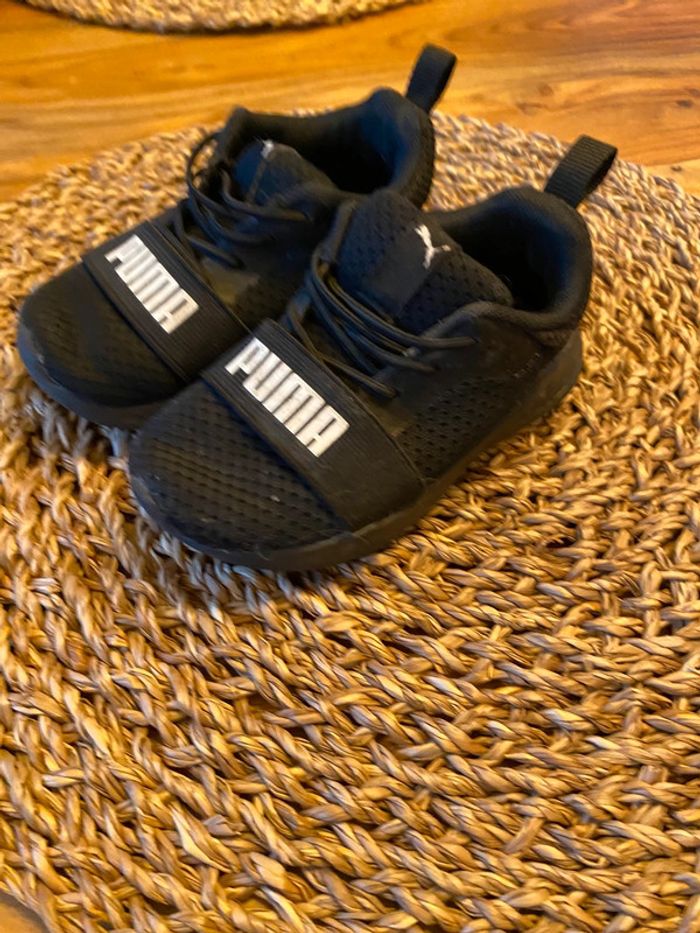 Baskets puma taille 22 - photo numéro 2