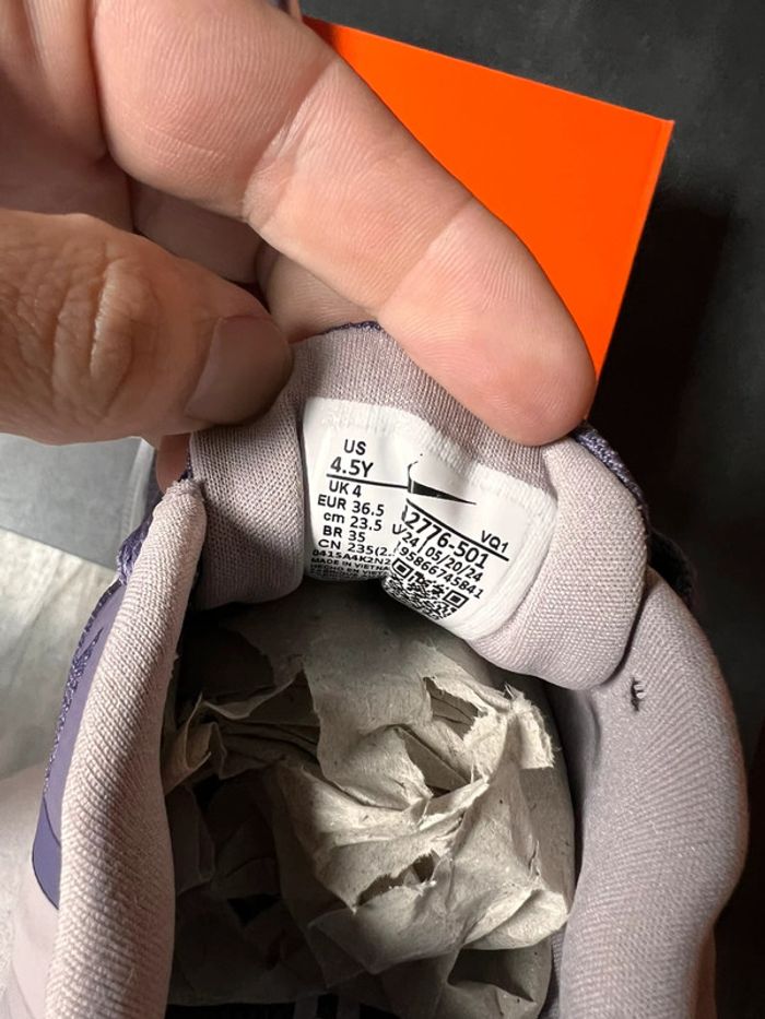 Basket Nike femme taille 36.5 - photo numéro 8