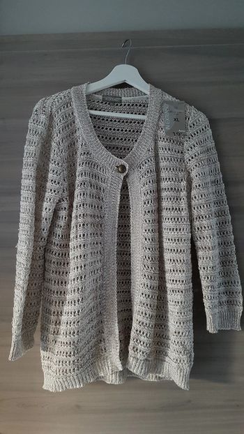 Gilet ajouté taille XL neuf