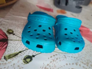 Crocs bleu