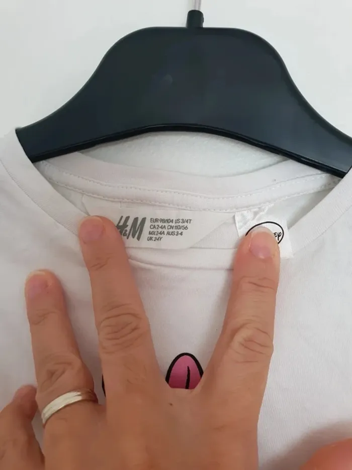 Tee shirt manches longues daisy H&M taille 2 à 4 ans - photo numéro 3