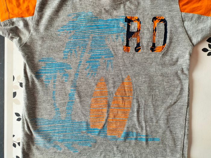 Tee shirt 4-6 ans - photo numéro 3