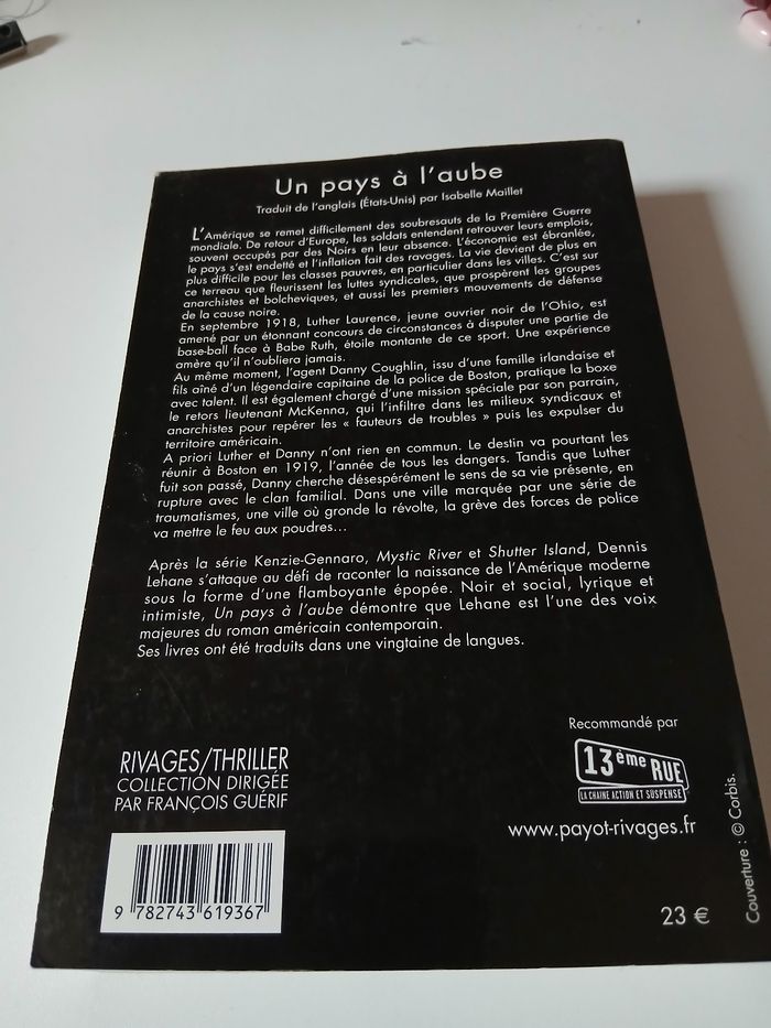 Un pays à l'aube - photo numéro 2