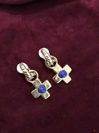 Jolis clips vintage croix monture dorée