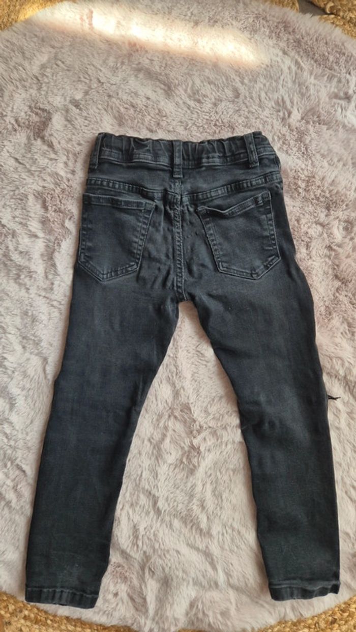 Ensemble sweat marin Kiabi et jeans skinny troué noir Primark 🦊 6 ans - photo numéro 10