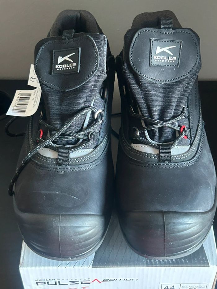 Chaussures de sécurité  KÜBLER taille 44,5 indiqué 45 fabricant taille petit - photo numéro 5