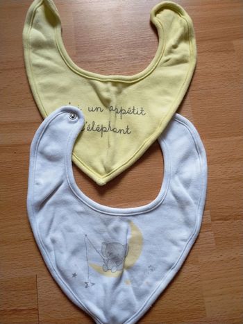 Lot 3 bavoirs bandanas