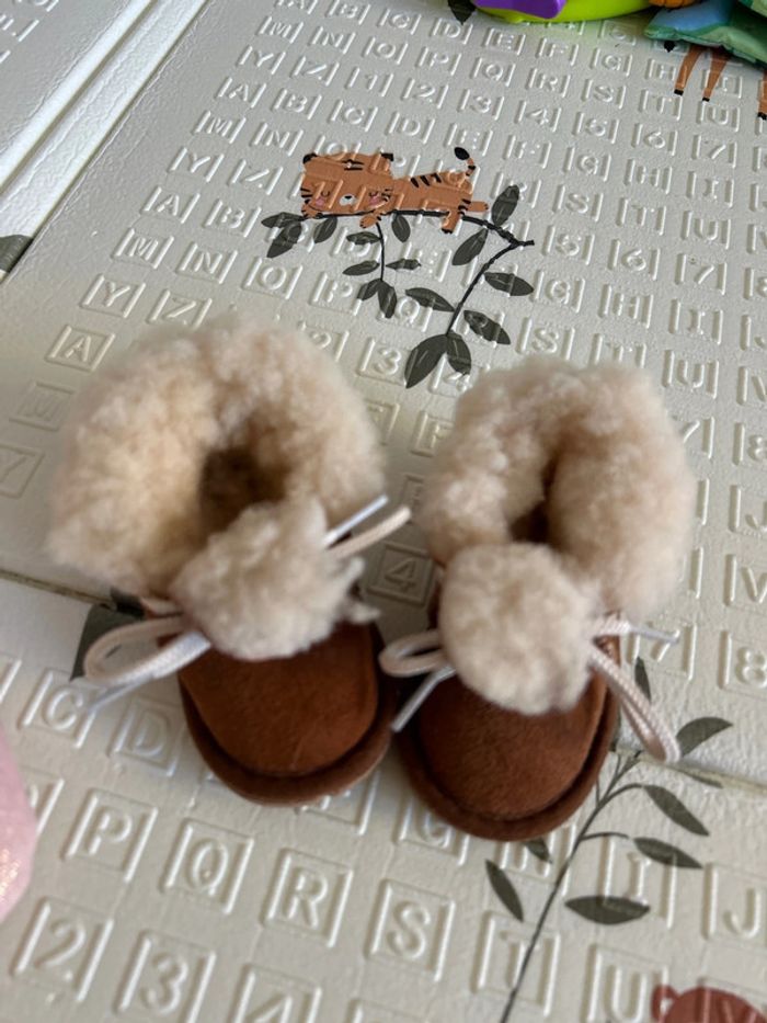 Lot de bottes bébé - photo numéro 2