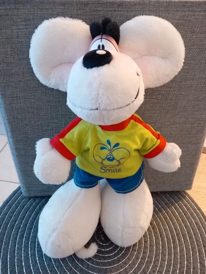Peluche diddl smile avec short et t-shirt 33cm - photo numéro 4