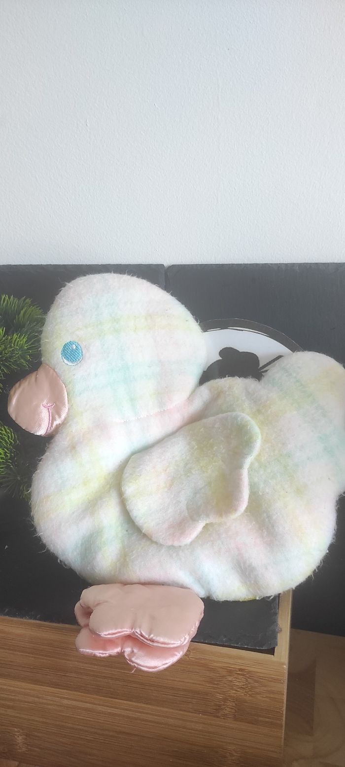 Plush Playskool Hasbro 1996 Baby Blankies Pillow Snuzzles Duck Canard Vintage