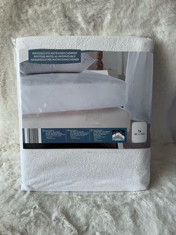 Protège matelas imperméable en éponge 90 x 190 cm