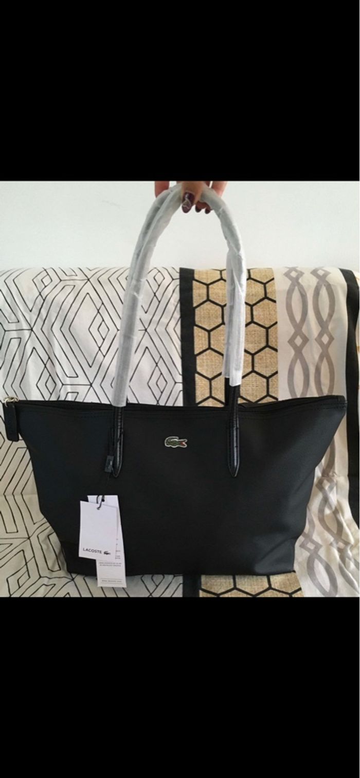 💖 sac Lacoste noir neuf taille L 💖 - photo numéro 1