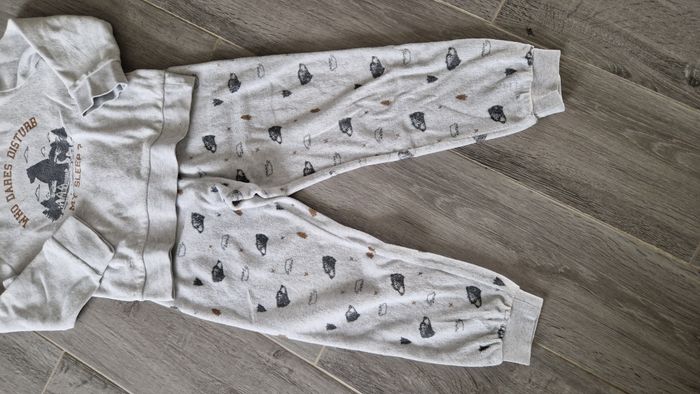 Pyjama 2 pièces, polaire, taille 5 ans - photo numéro 2