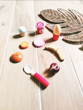 🥮 Jeu d'imitation - Dinette en bois aliments sucrés gâteaux fruits