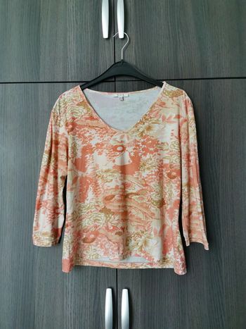 Haut fleuri manches 3/4