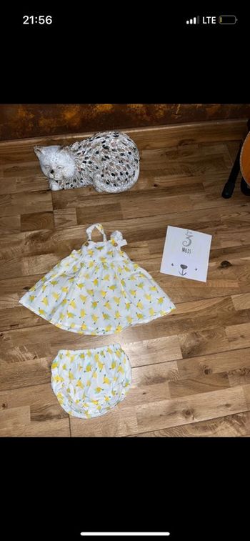 Ensemble robe et bloomer blanc oiseaux jaunes obaibi très bon état 59cm/3mois