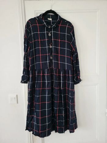 Robe chemise carreaux 42